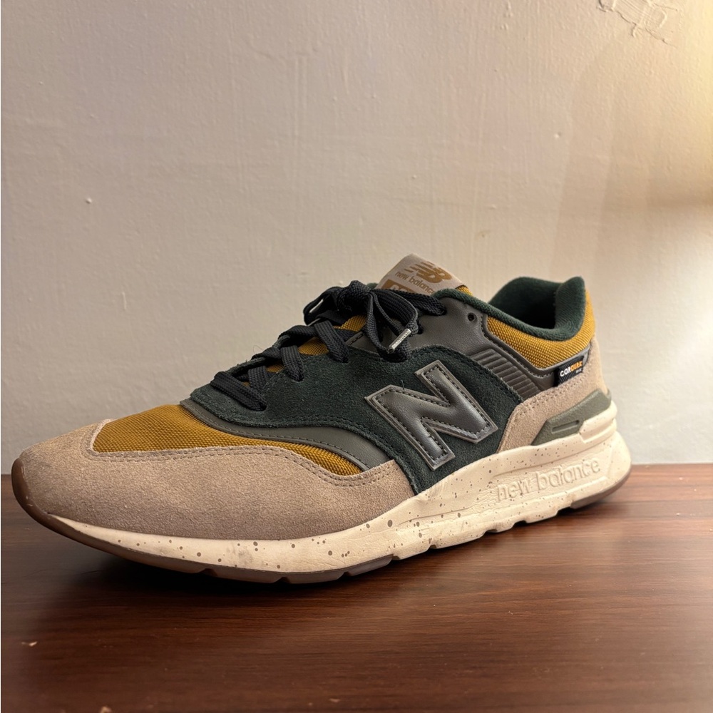 New Balance 997H Tan and Green Sneakers Size 11